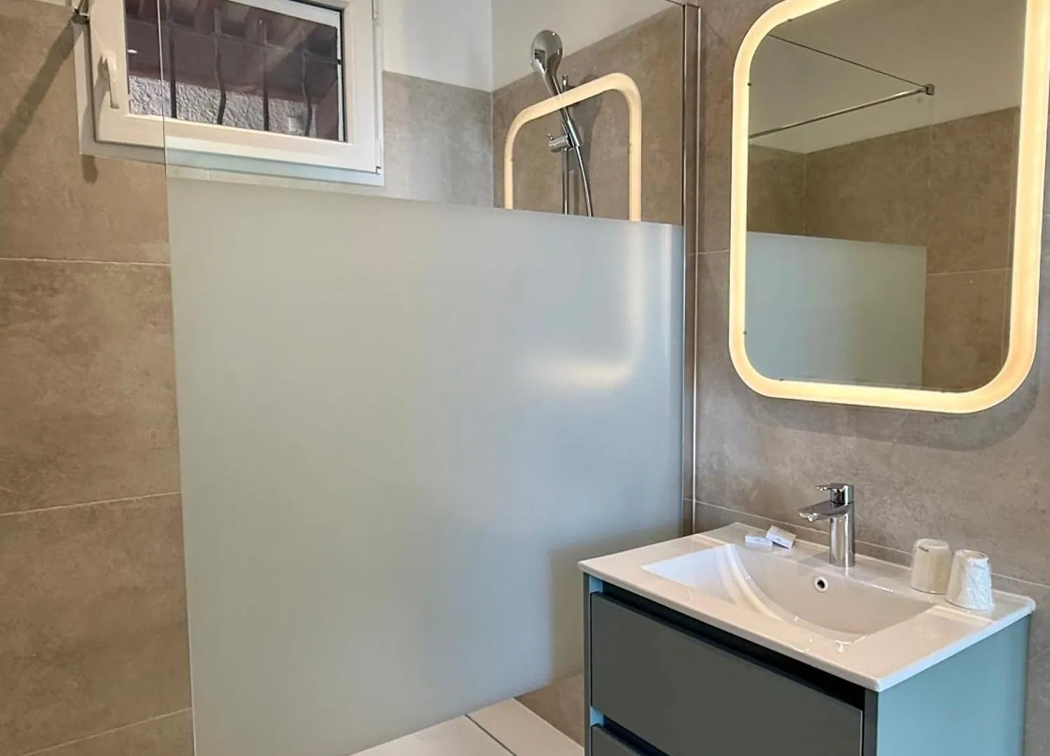 Hotel Astria Le Lavandou