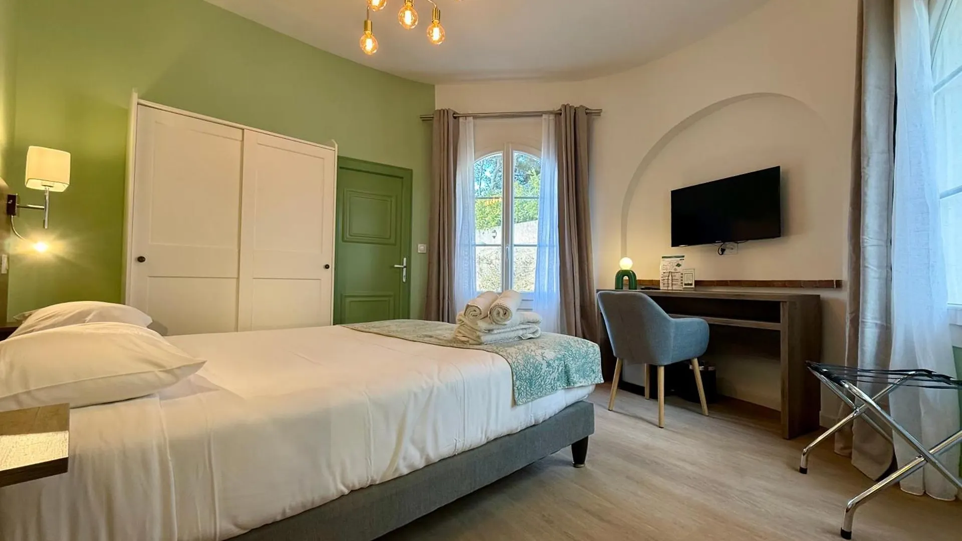 Hotel Astria Le Lavandou Franciaország